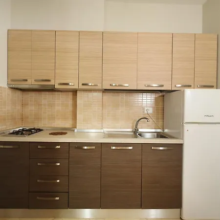 Erjuma 3* Vlora